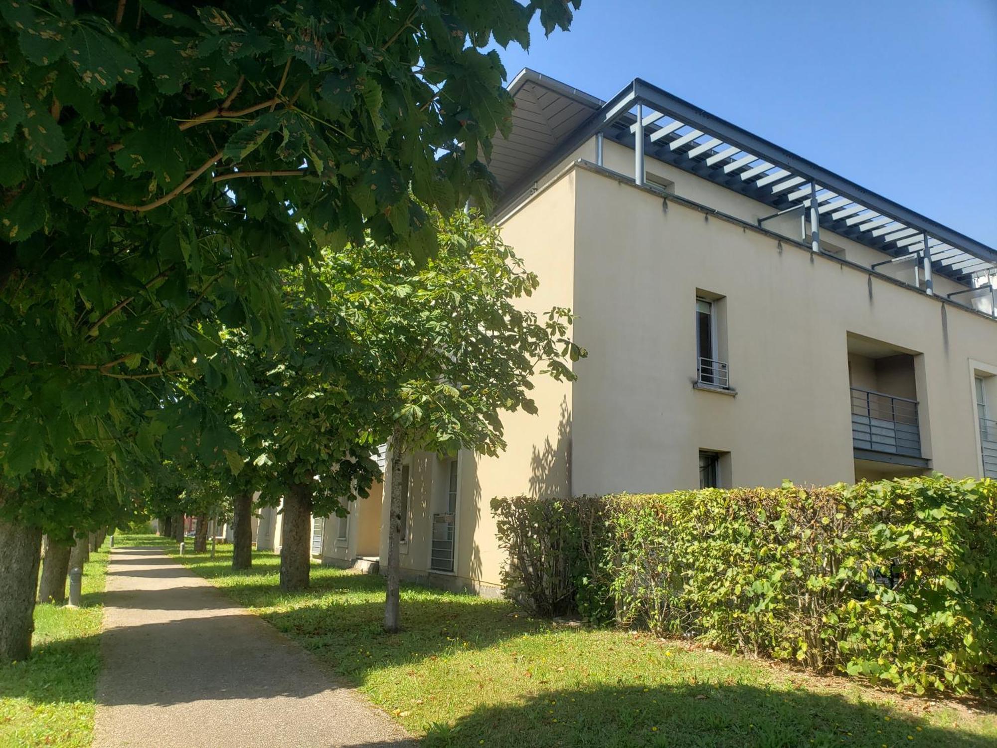 Le Vinci Studio Tout Confort Proche Centre Ville Avec Terrasse Et Parking Blois Buitenkant foto