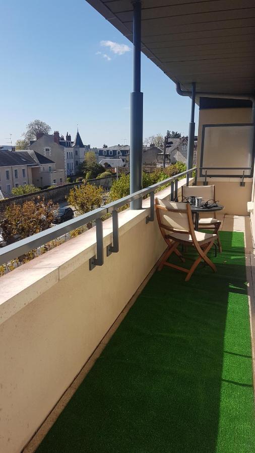 Le Vinci Studio Tout Confort Proche Centre Ville Avec Terrasse Et Parking Blois Buitenkant foto
